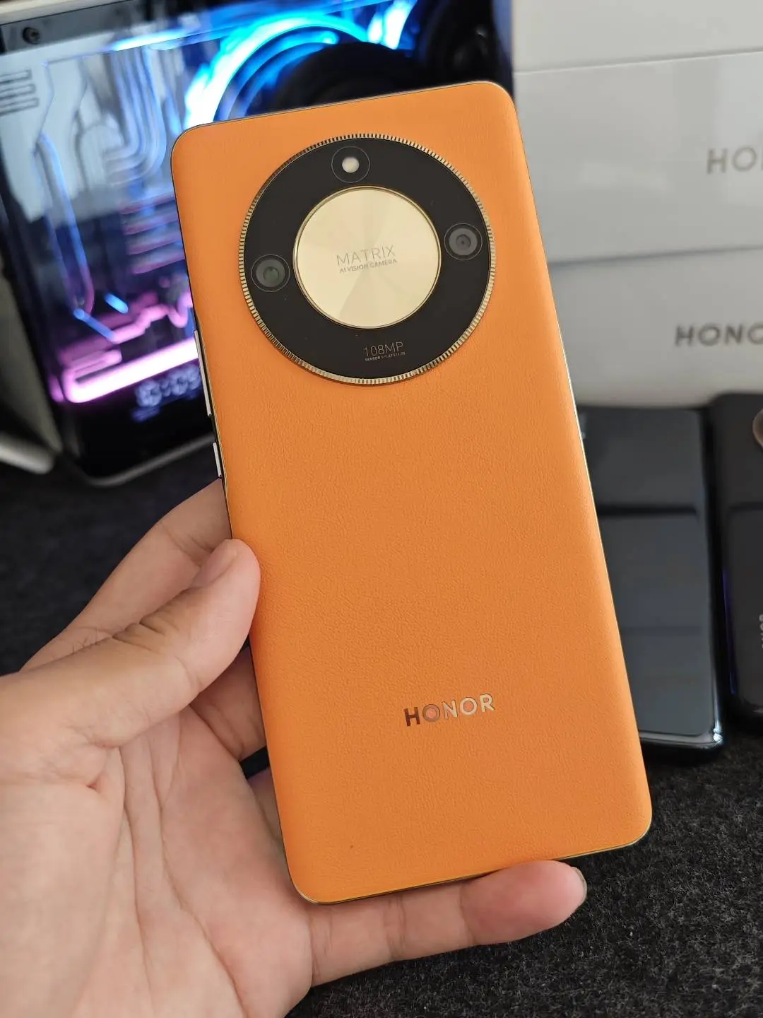 中老年福音，荣耀X60要来了，有1Tb版本