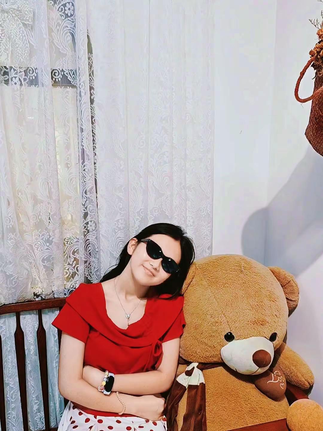 好女人得到名声 坏女人得到一切。