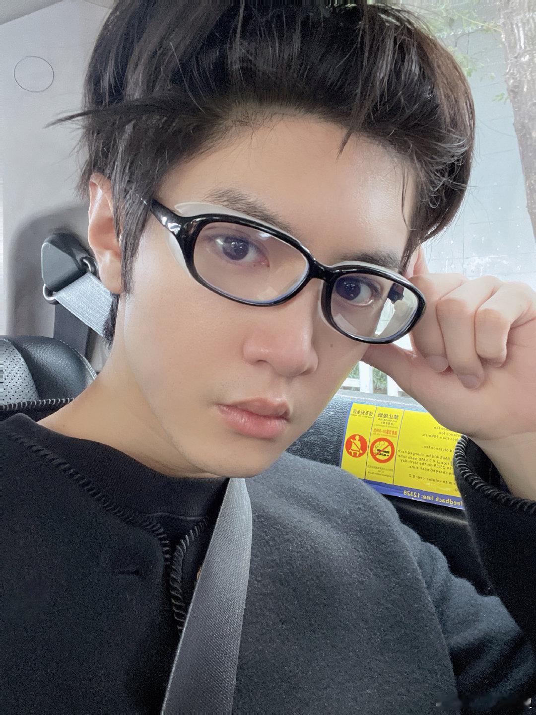 #陈哲远[超话]#  [爱你][爱你][爱你][爱你] ​