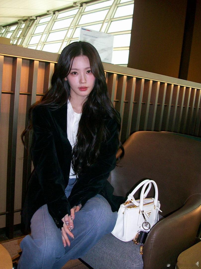 大龄韩娱叔，已经无法自拔了#韩娱[超话]##裴秀智##karina##miyeon# ​