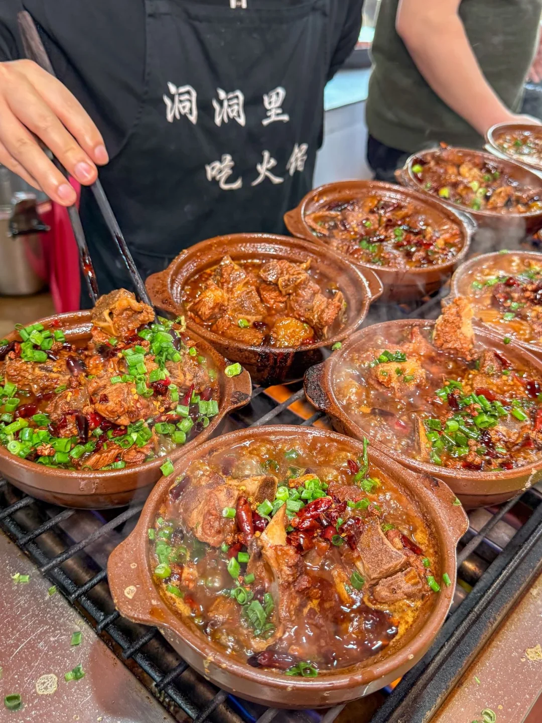 唯一的缺点就是位置不好找，但是味道很资格！