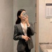 金若妍看现货