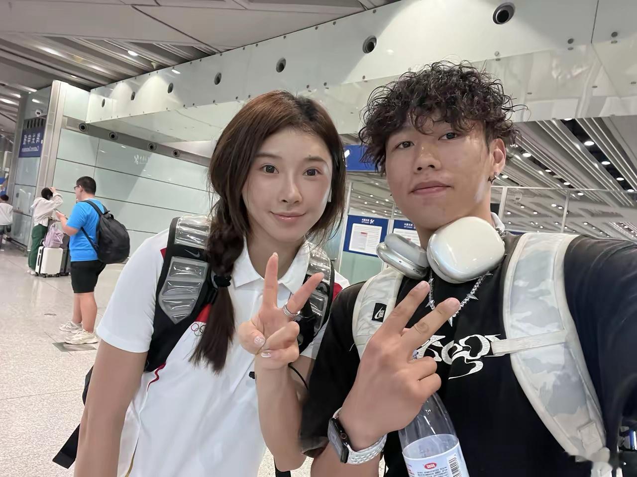 吴艳妮素颜好漂亮，这颜值气质不比明星差 ​​​
