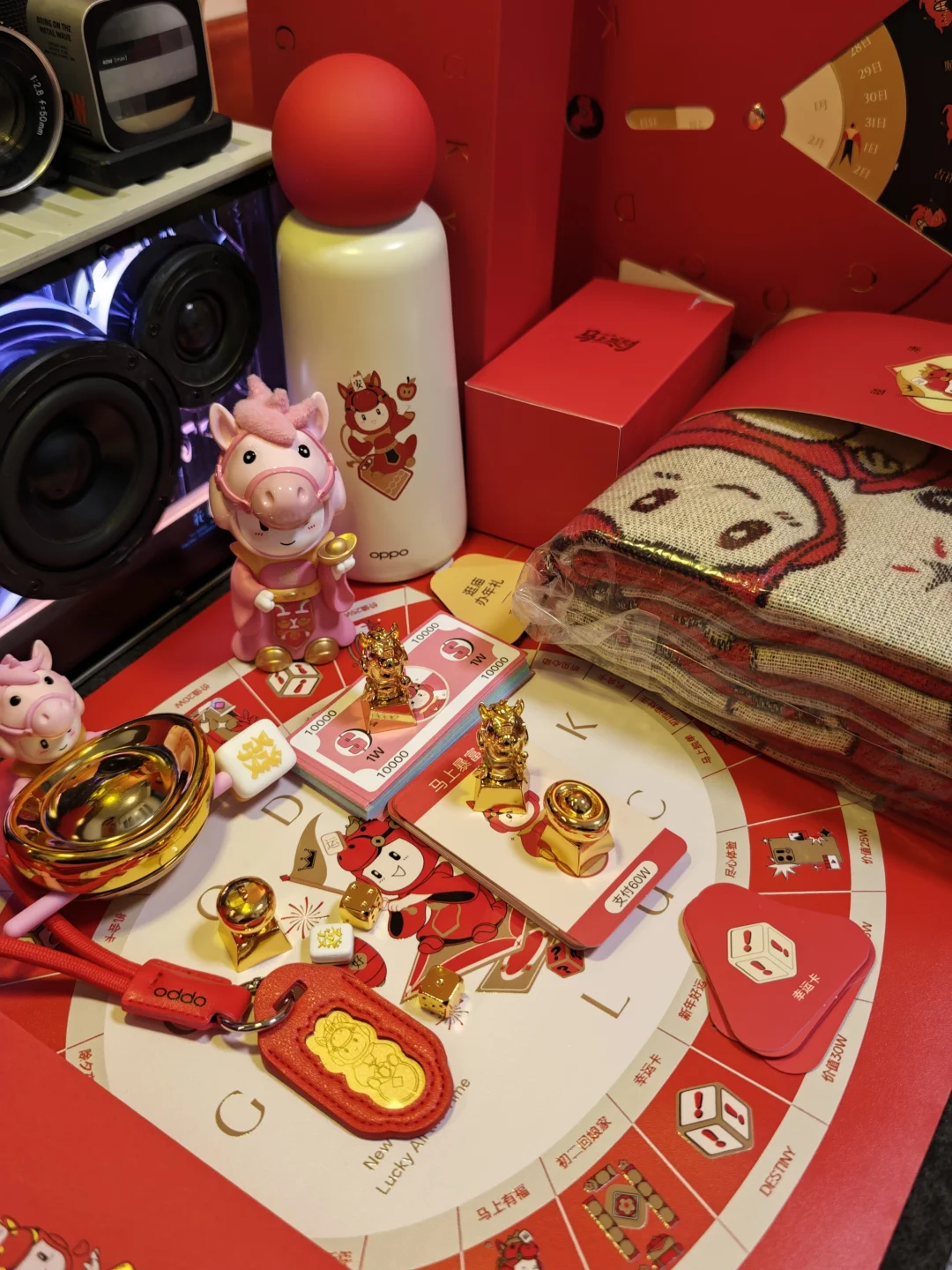OPPO 2026新年礼盒，小欧化身财神爷送黄金