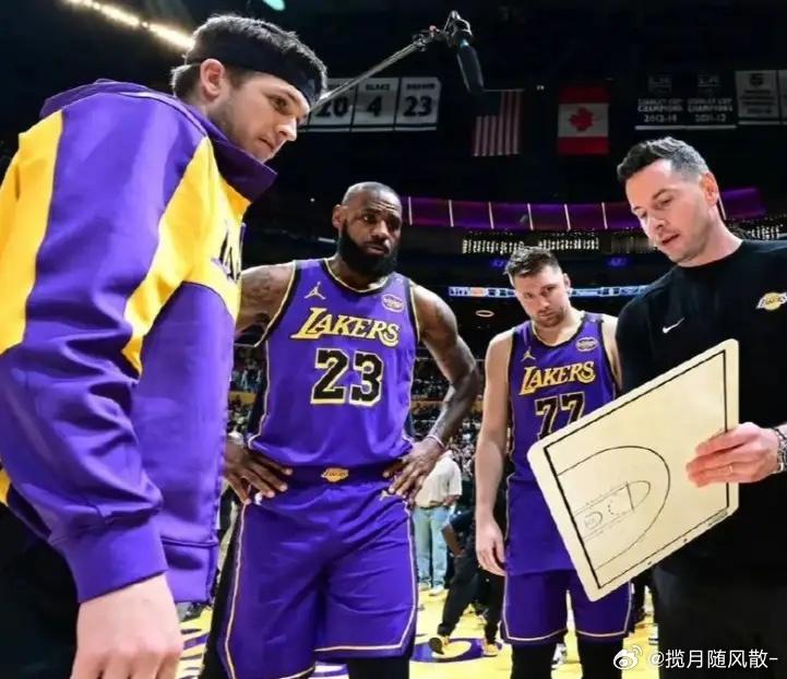 NBA季后赛继续开打，太阳队回到菲尼克斯，主场迎战雷霆。太阳队没有退路...