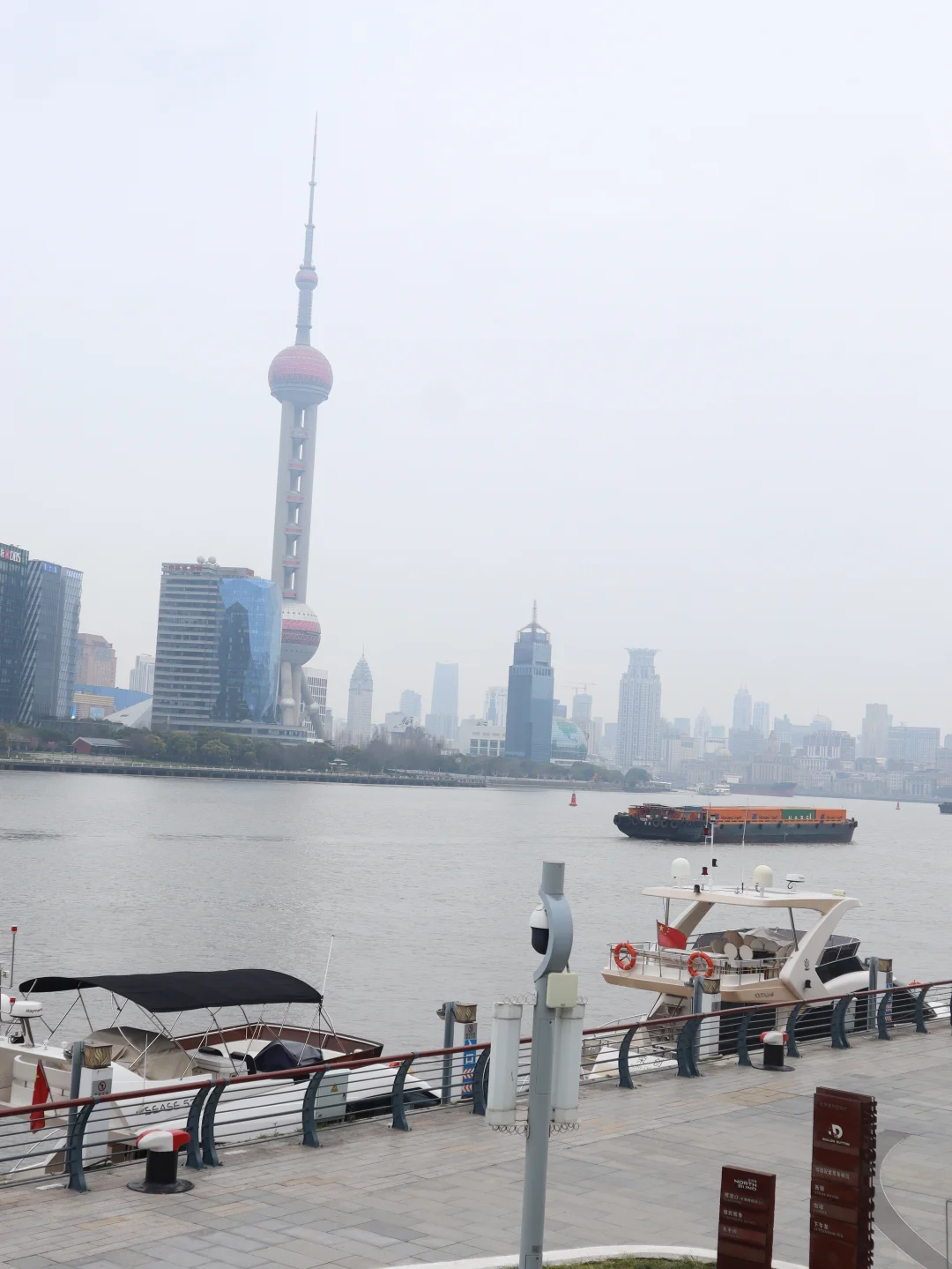 北外滩军舰去哪儿，特意过去没看到