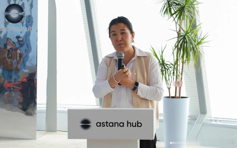 【海外哈萨克族语言遗产纳入哈萨克语数字语料库】

🤖 哈萨克语数字资源建设迎来新进展。目前，哈萨克语文本语料库规模已达到140亿个词元，海外哈萨克族语言遗产也被纳入其中，内容覆盖教育、科学、技术、历史、民族志、媒体等多个领域。

国际“哈萨克语”协会表示，这项工作不仅是建设数据资源库， ​