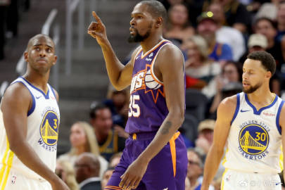 绝杀封神！太阳双加时险胜，格林压哨三分一剑封喉<br /><br />...