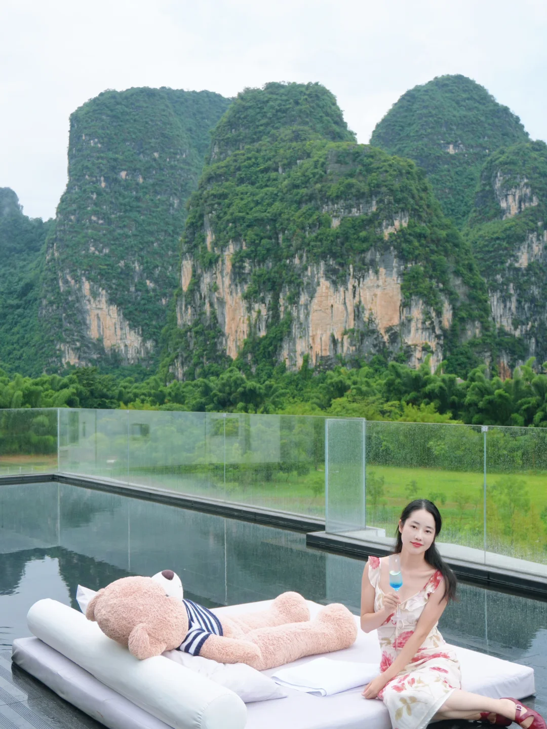 坐拥云端山水！阳朔观景餐厅美到失语🍃