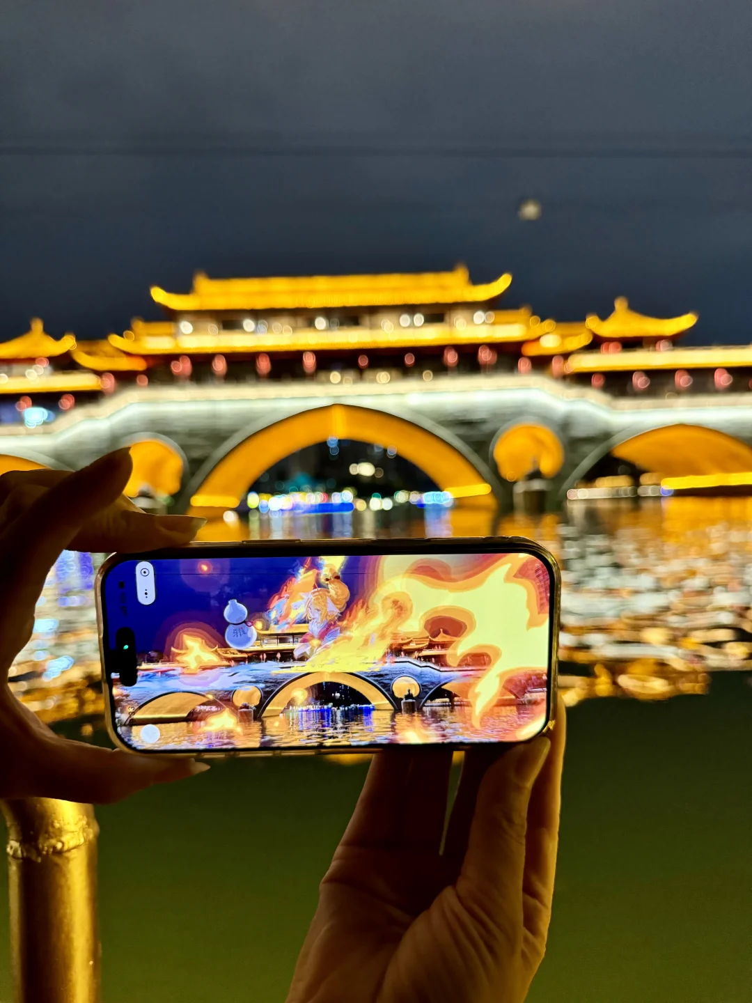 成都狐妖小红娘夜游打卡！圆梦苦情树🌙