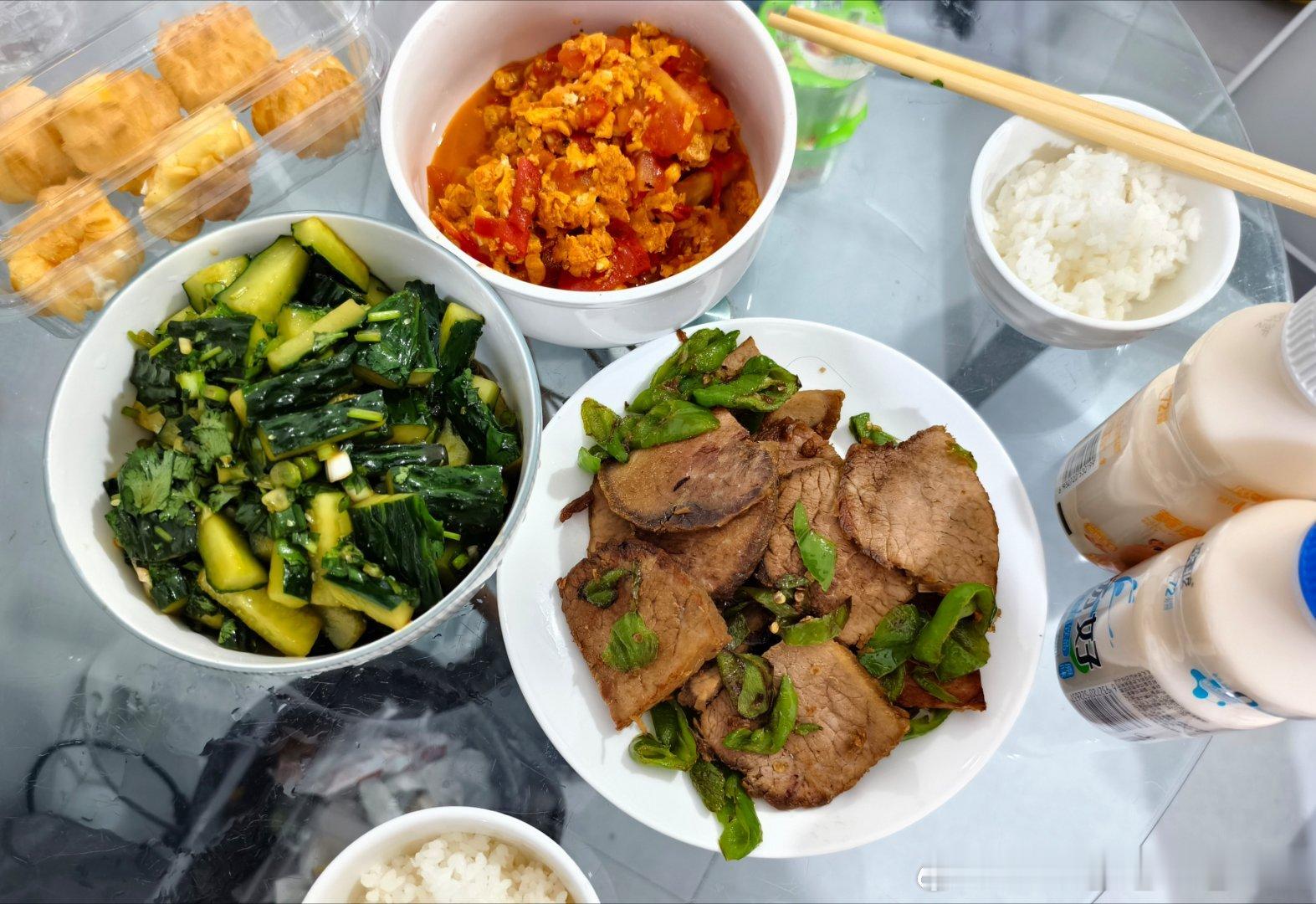 2026.07.19  周天云大放假了，二师兄因为还要去机构给小孩补课...