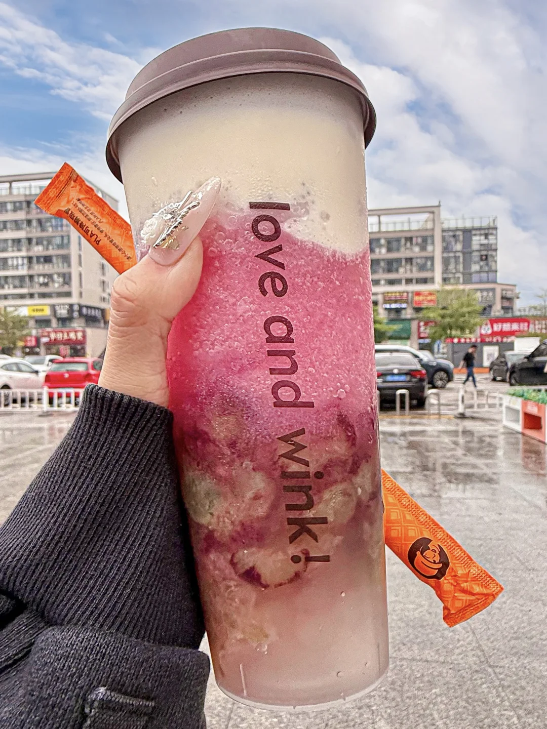 感觉喝到了初代多肉葡萄。。。。。。