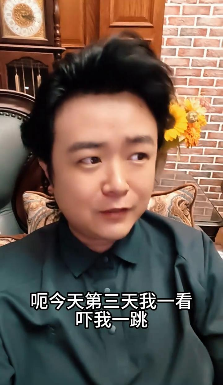 两部剧同时追，一部逆袭封神，一部好到让人心疼！
《兰香如故》开播三天市占率从4.9%飙到17.3%，播放量破亿，热度直逼三万，谭松韵和刘学义这波确实打了一场漂亮的翻身仗。但另一边，《深渊无间》首日热度才六千出头，排播还被挤压，数据惨到连“平播”都算不上。可偏偏这部被市场冷落的剧，才是我最想摁着头让所