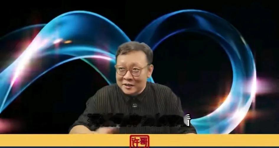 “死缓”是什么意思？听听她的解释吧：“死缓是不是朝着不致命的地方开一枪，然后让罪犯缓慢地死去？”
如果这个解释是对的，我同意判杀害徽剑的凶手死缓！