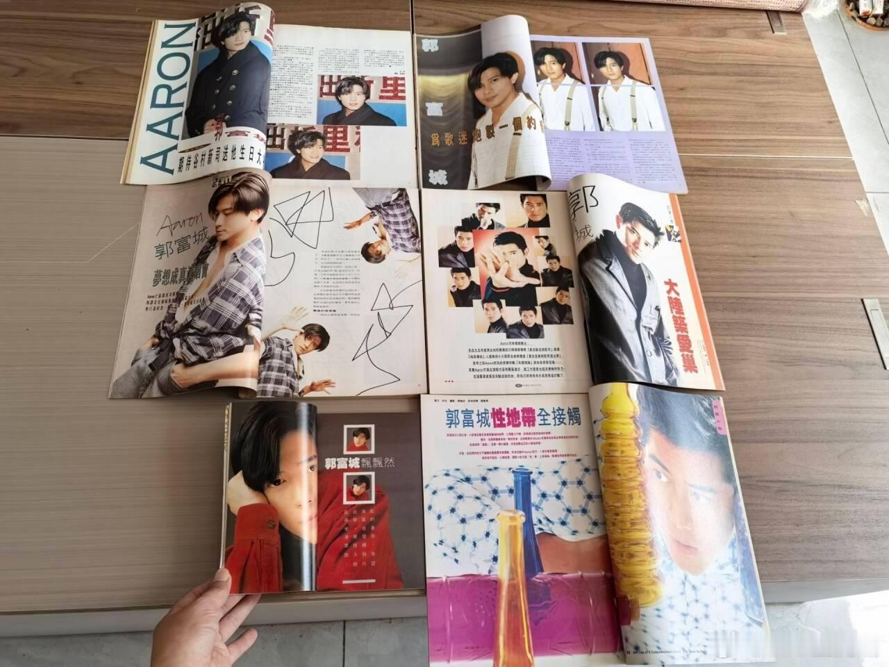 《香港电视》郭富城专访
喜欢收藏的粉丝可以私聊 ​