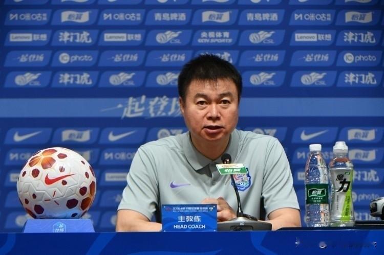 河南0：1天津津门虎，送对手4连胜，天津津门虎提前2轮成功保级，天津津门虎从上半程积分榜垫底，到下半程冠军，保级成功！


1，全靠同行衬托，可以说中超球队上半程各个全是英超，谁都不服谁，下半程各个全是国足，见谁都拉夸！

2，主帅于根伟团结一切可以团结的力量，球员，球迷，高层拧成一股绳，最后保级成