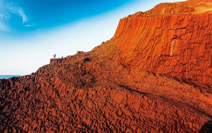 南碇岛——玄武质岩浆在这里留下震撼奇观