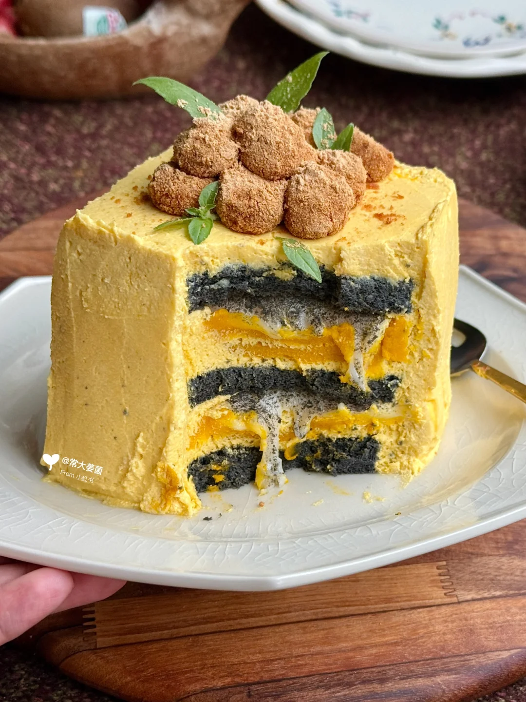 🍂黑芝麻南瓜奶油麻薯蛋糕🎃爆炸好吃……🥹