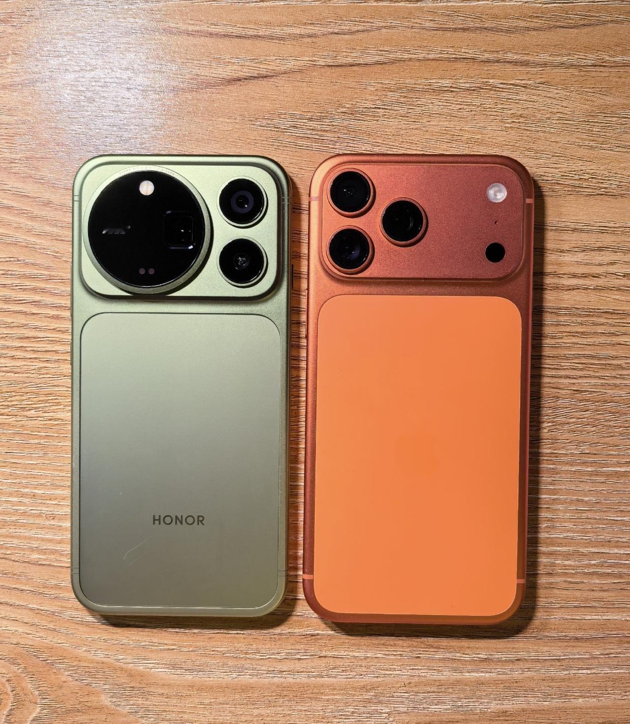 说实话，荣耀Magic9 Pro Max绿色版感觉比iPhone 17 Pro Max好看呢？
大家是这样觉得吗？两者外观都是那种圆润型，但尤其是Magic9 Pro Max的这个大摄像头，比iPhone更深邃，辨识度更高