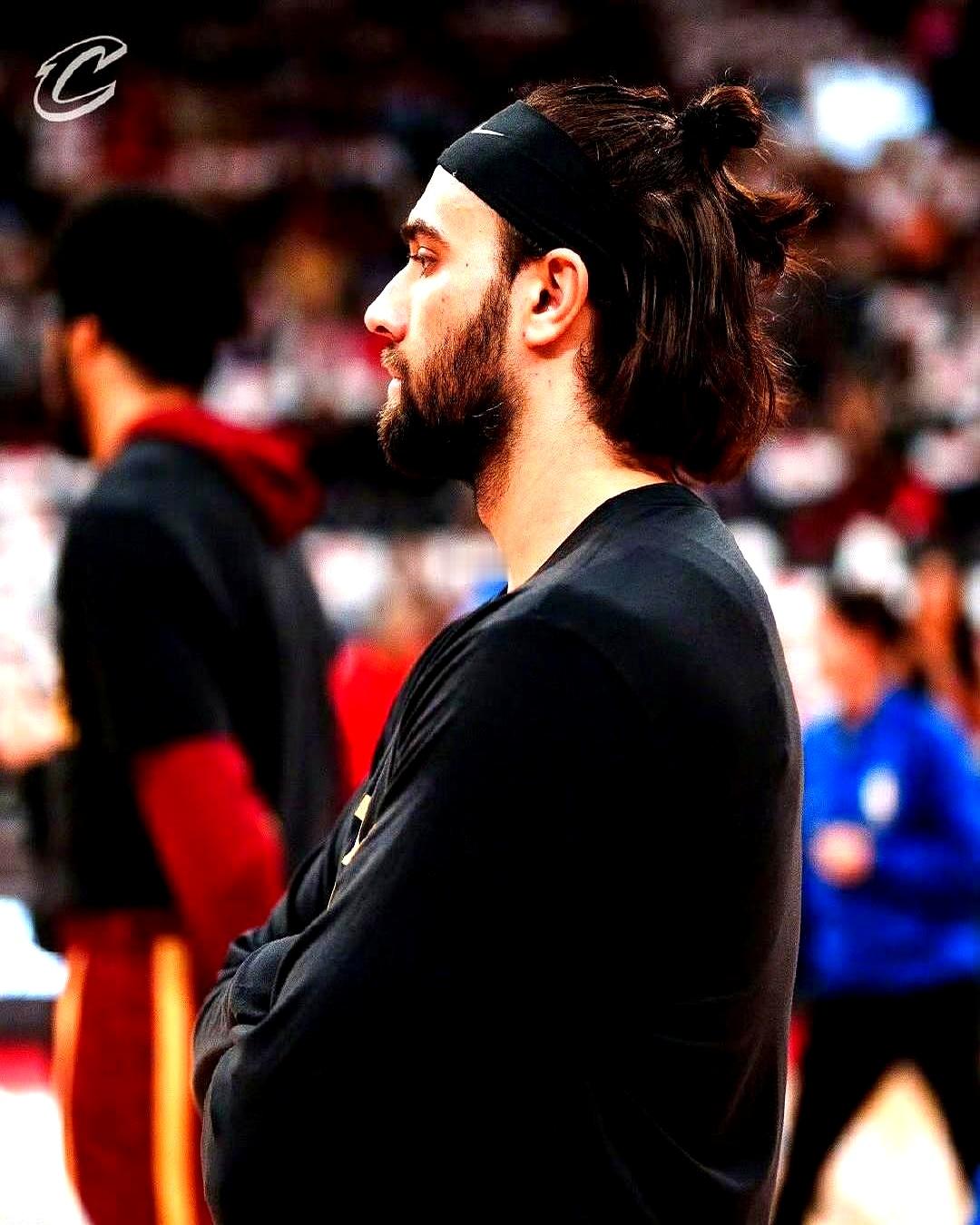 怪了，骑士队外线射手群怎么就集体哑火了？    看G4比赛，我血压都上...