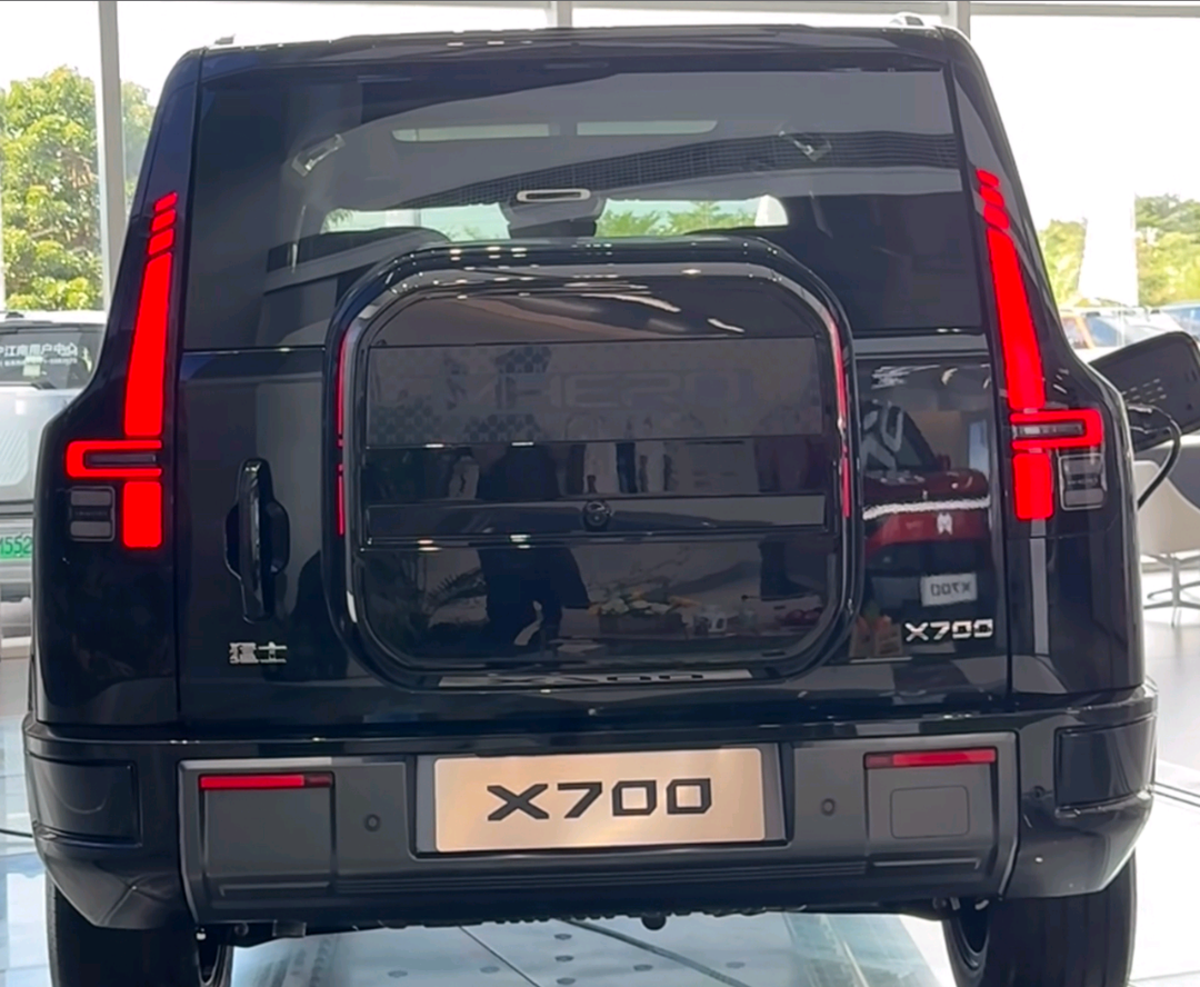 试驾猛士X700进山实测