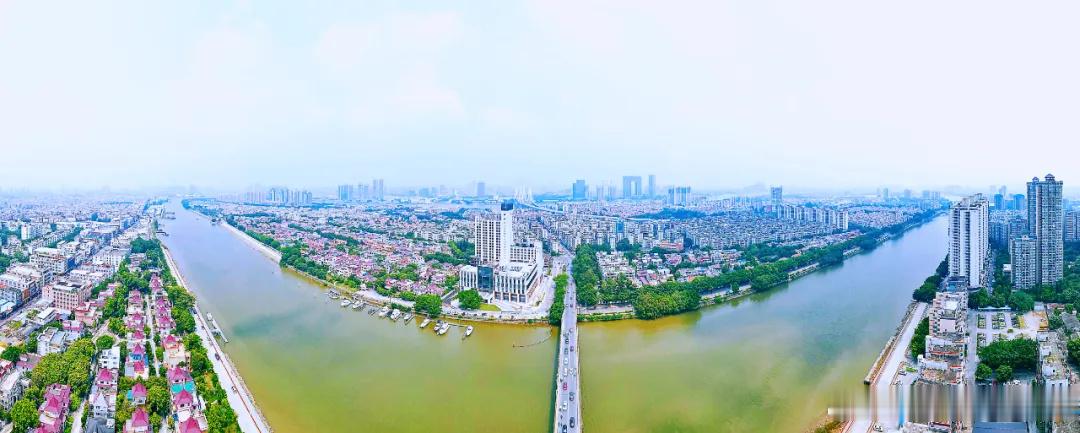 【番禺这块地，凭什么让市场用真金白银“投票”？】刚结束不久的上半年广州...