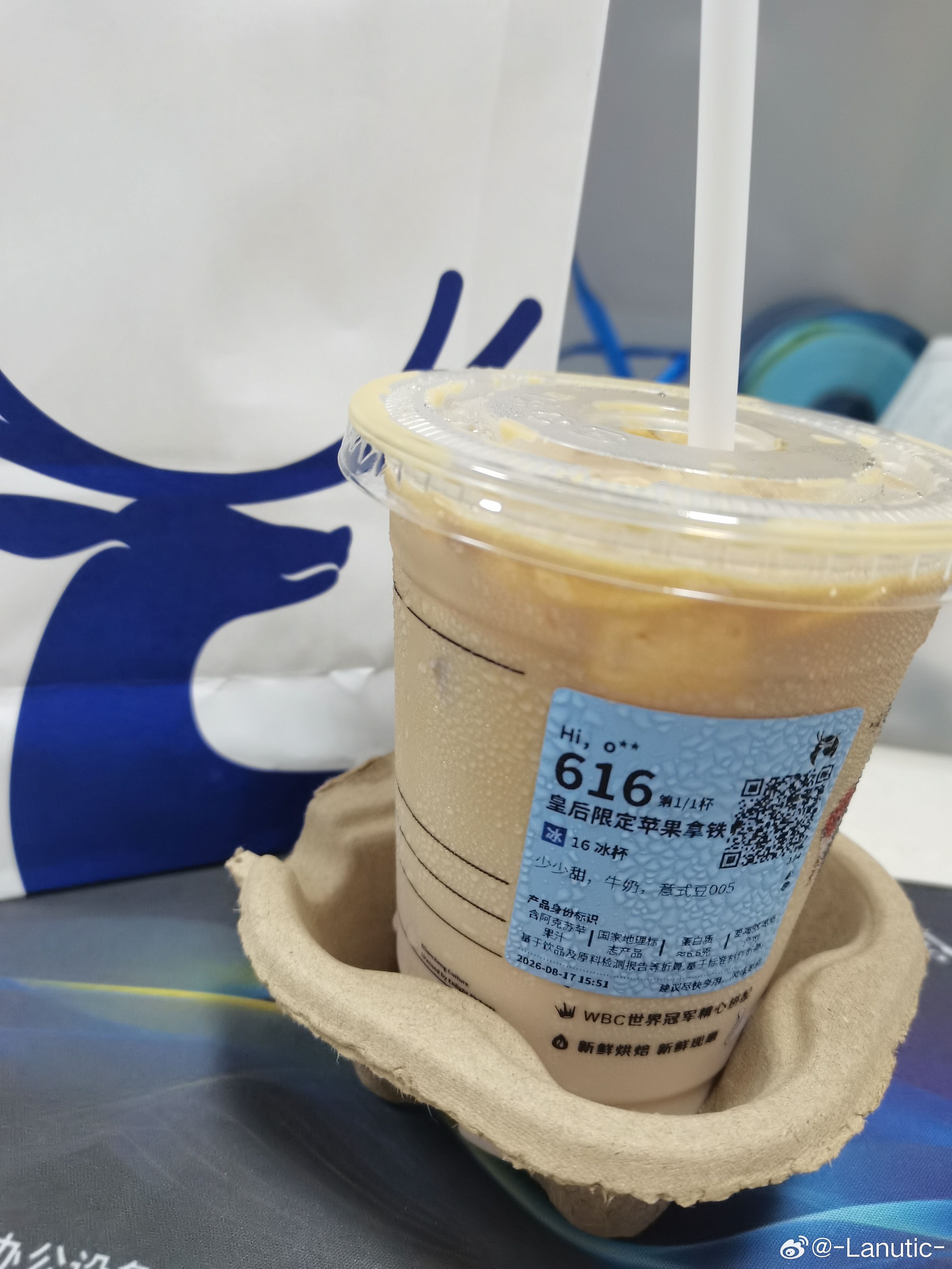 爱这个小炸鸡[嘻嘻]​​​