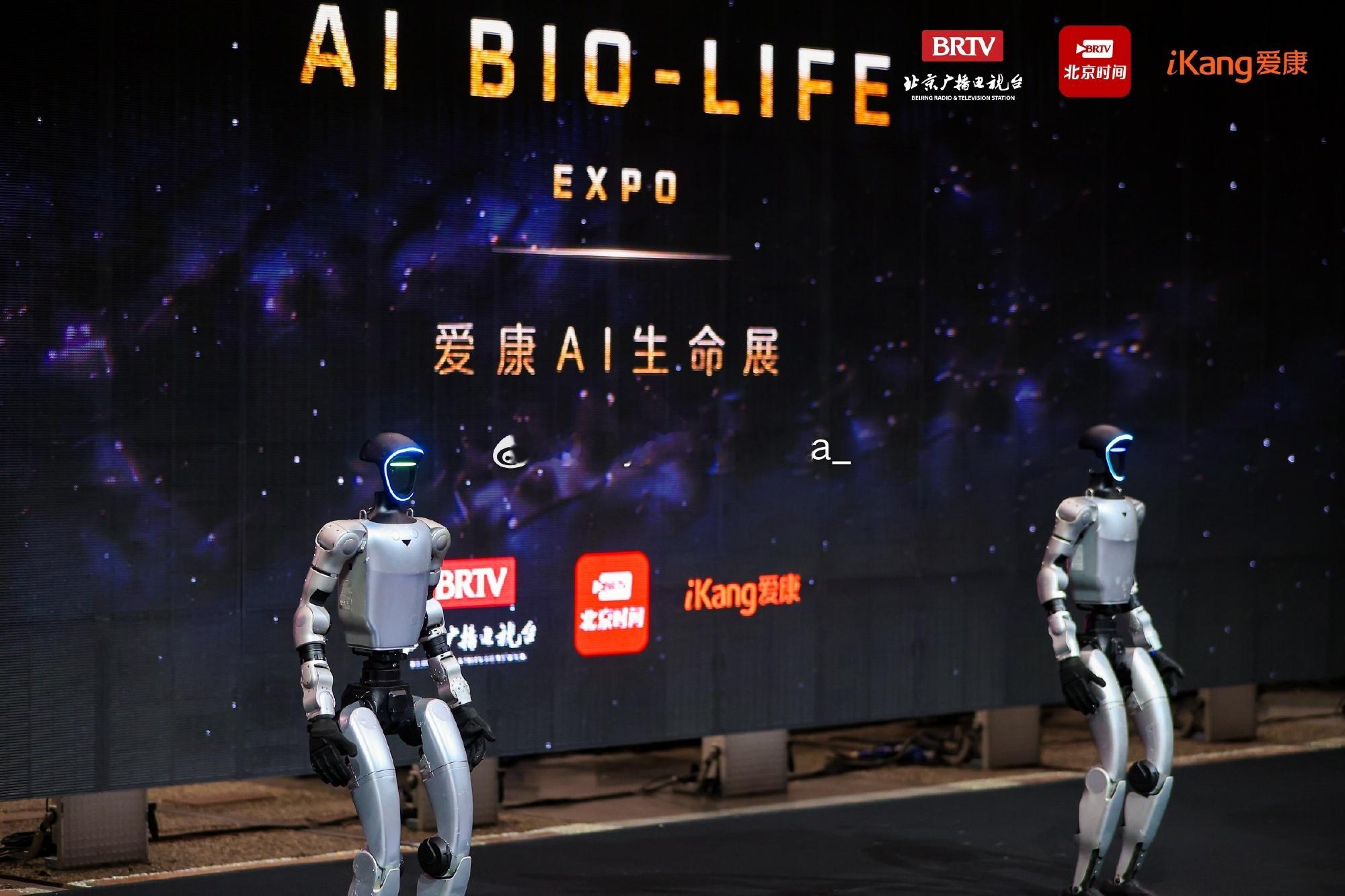 #爱康AI生命展##爱康AI生命展还能这样玩#  
#全员任务##全员任务[超话]# 
爱康AI生命展##爱康AI生命展还能这样玩# 
作为一名常年与KPI赛跑的职场人，我曾以为“健康”只是体检报告上几个冰冷的数字，直到在爱康AI生命展上，被一场科技与艺术的碰撞彻底刷新了认知。

过去，我的健 ​