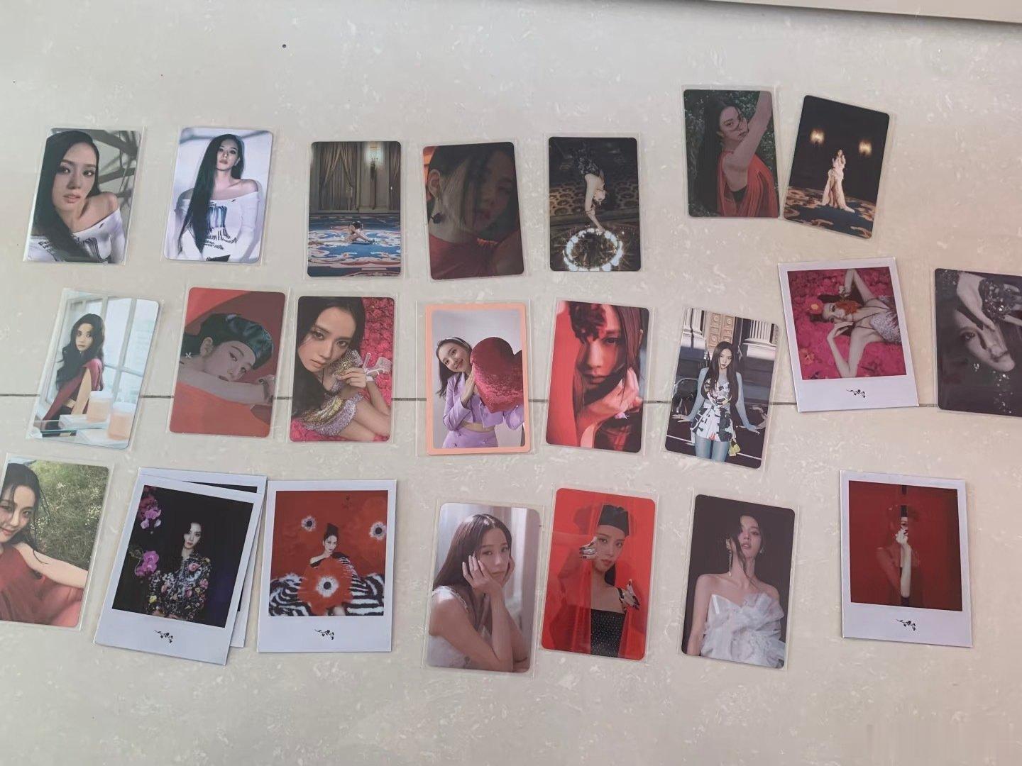 #JISOO周边[超话]#  单张带价来 全部55包 ​