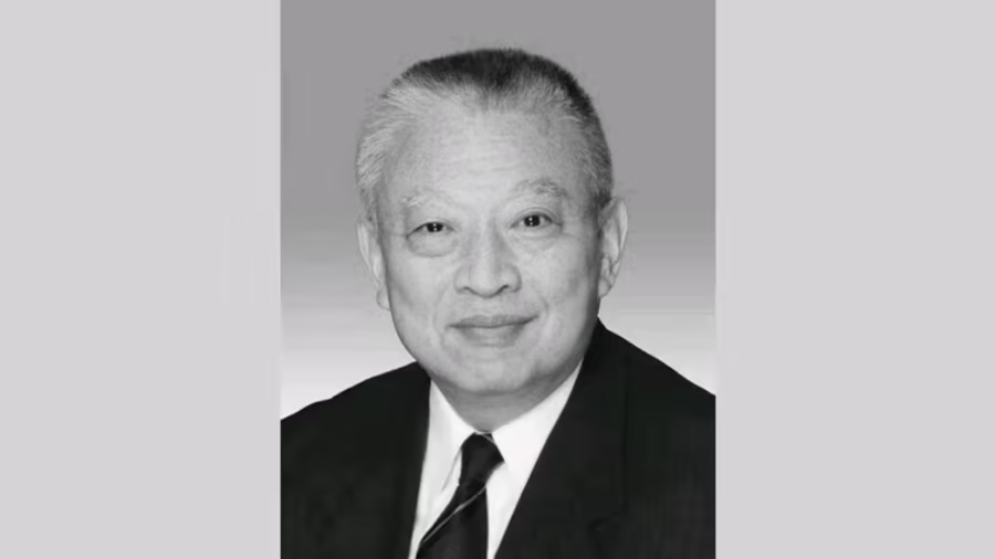 9月9日消息，据董建华办公室9日凌晨发布消息，全国政协前副主席、香港特别行政区首任行政长官董建华，于2026年9月8日晚10时许，在亲人陪伴下于医院安详辞世，享年89岁。

另据南方+客户端消息，董建华办公室表示，董建华先生为人刚正不阿，胸怀国家，鞠躬尽瘁，其高风亮节的精神，将永垂不朽，长存心中 ​