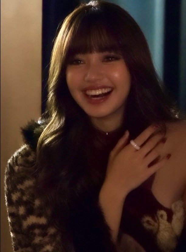 #LISA[超话]# 
绝了，真的超美[送花花] ​
