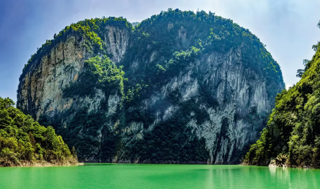 心形绝壁，真正的“心如磐石”