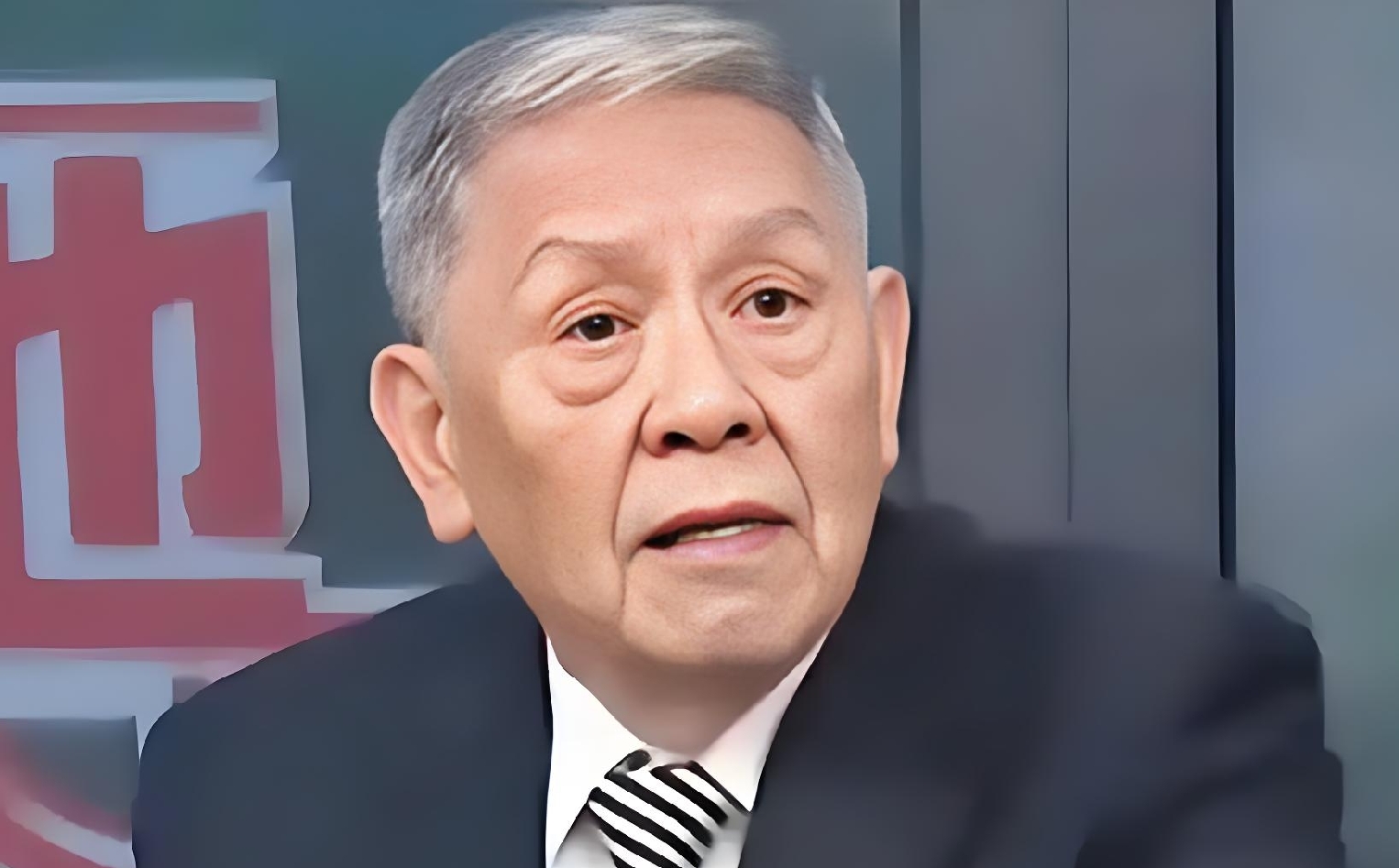 台湾时事评论员帅化民说，以前全世界都同情犹太人在集中营被纳粹屠杀，现在以色列已经变成了一个让世界不值得同情的国家。
       以色列总理内塔尼亚胡，在联合国大会发表演讲，遭遇了77国代表集体退场抗议的尴尬境遇，现场嘘声不断，座位立马空了大半多，可是内塔尼亚胡竟然痛斥离场都是“道德懦夫”，请还没有