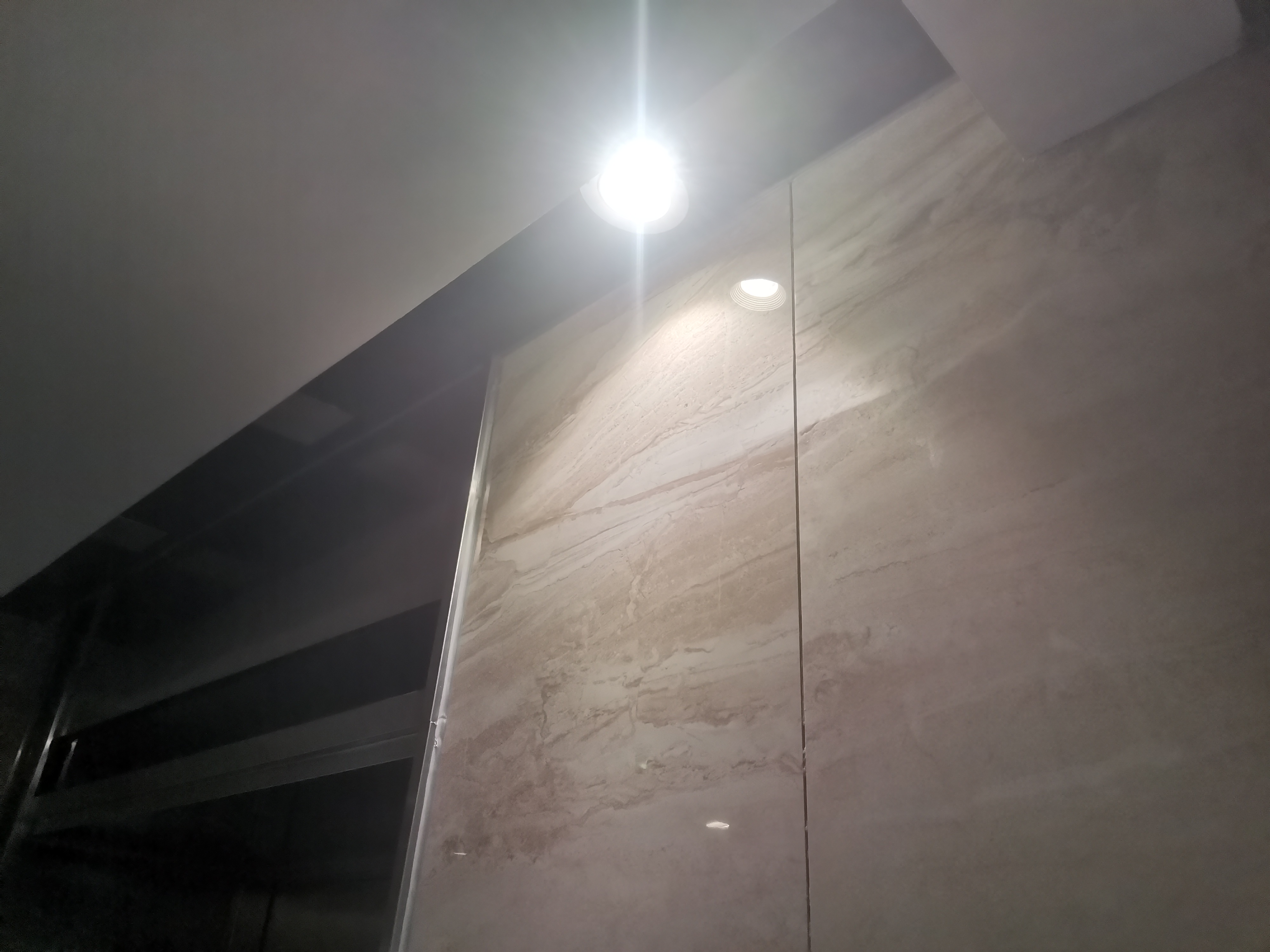 <p>有气质的女人给人什么感觉舒服 <!--{img:0}--></p...