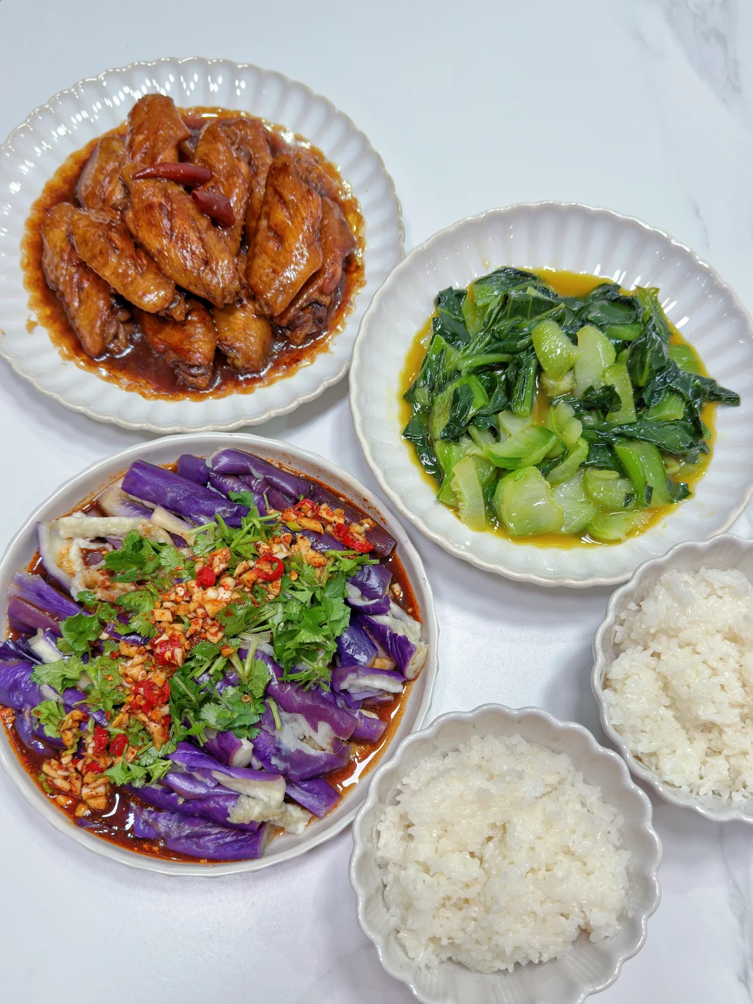 ✅晚餐分享｜红烧鸡翅➕凉拌茄子➕炒青菜