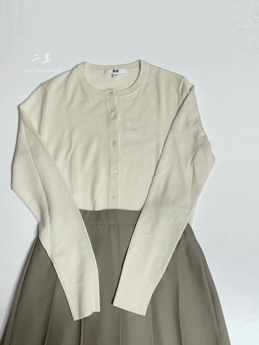 一衣多搭 | 针织开衫的7个不同风格Look