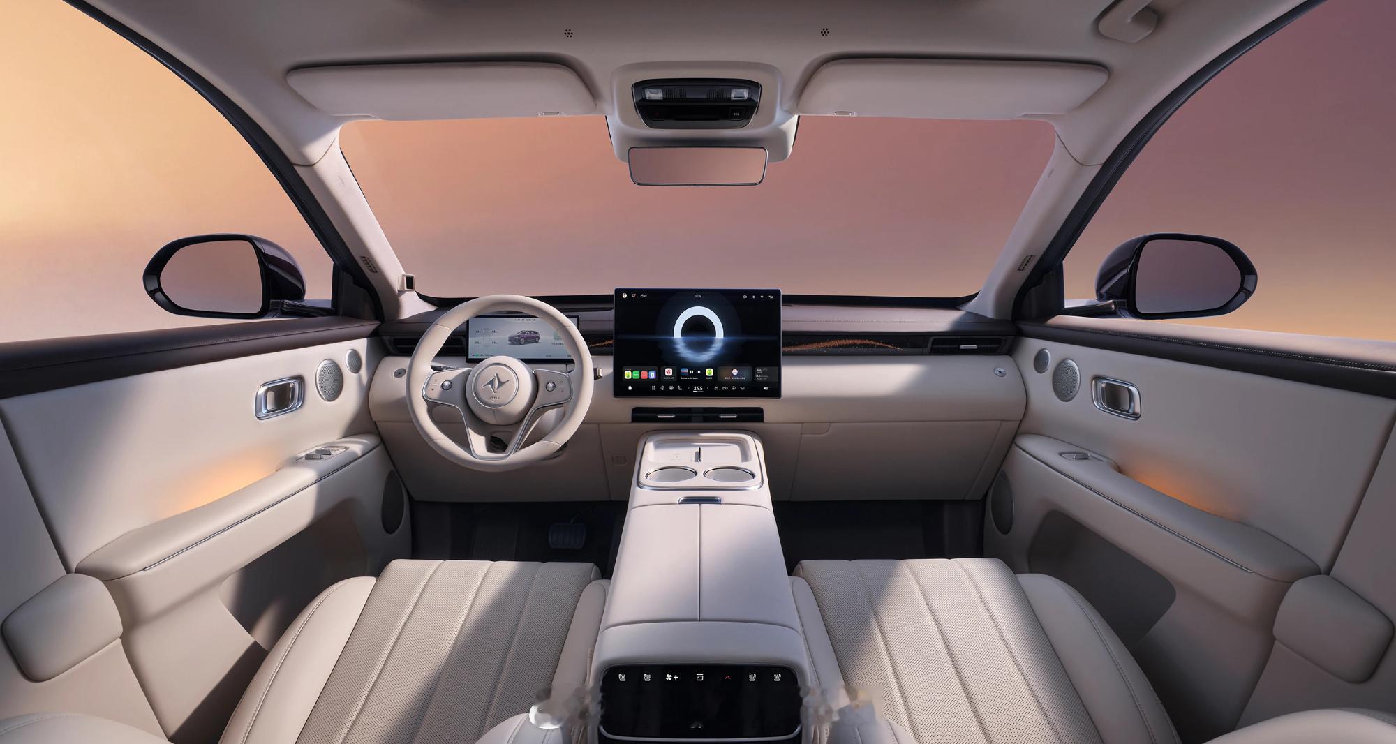 7月23日晚，东风奕派M8正式上市，定位家用中大型六座SUV，共推出5...