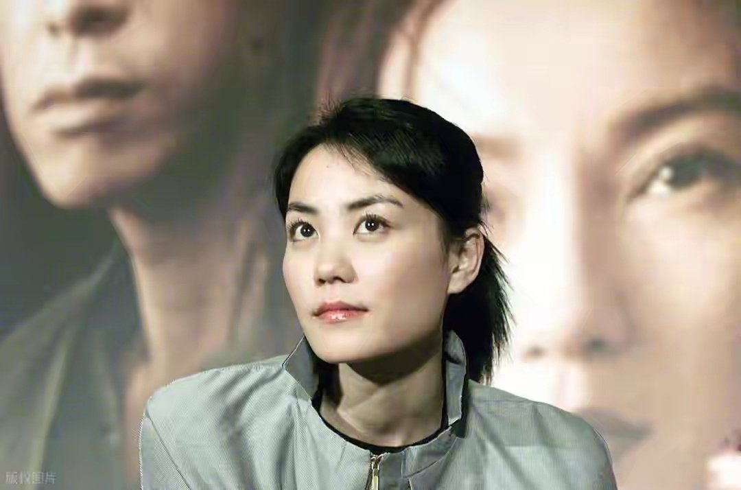 王菲进不了谢家门，怪李嫣的三个嗜好？狄波拉早把话说透了 ​