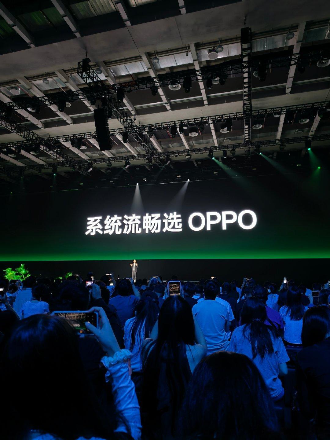 OPPO开发者大会一日游。
全新流体设计，主打自然流畅。极光引擎、潮汐引擎升级，上手丝滑，久用流畅。
OPPO AI带来个性化的主动智能。新一代小布，一站式生活服务平台；影像创作、办公学习、运动健康全场景无缝协同。 ​
