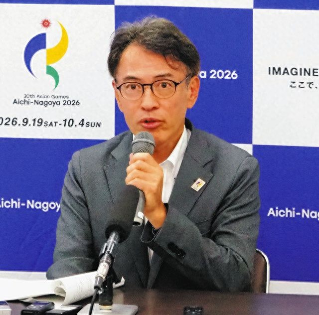 这么多天，日本亚组委终于出来道歉了。
 
9月26日，爱知名古屋亚运会组委会的事务总长站出来公开道歉，这届亚运会没有专门修建亚运村，选择用集装箱板房、邮轮，再搭配零散酒店安置参赛人员，开赛之后，不少代表团反映住宿条件差、接驳大巴经常掉链子。
 
说实话，看到组委会道歉的消息，我一点都不意外，道理很简