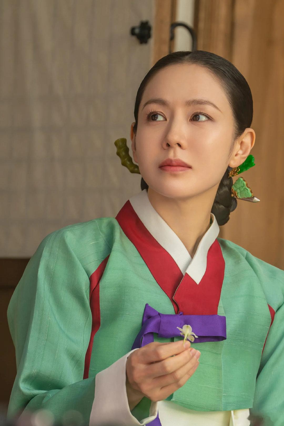 《挑情丑闻》韩剧全集 1080P
8集全｜高清完整版
主演：孙艺珍 / 池昌旭 / 林珍娜

还没看过的看过来～还想看什么评论区留言奥
我会更新的

夸克：
百度： ​