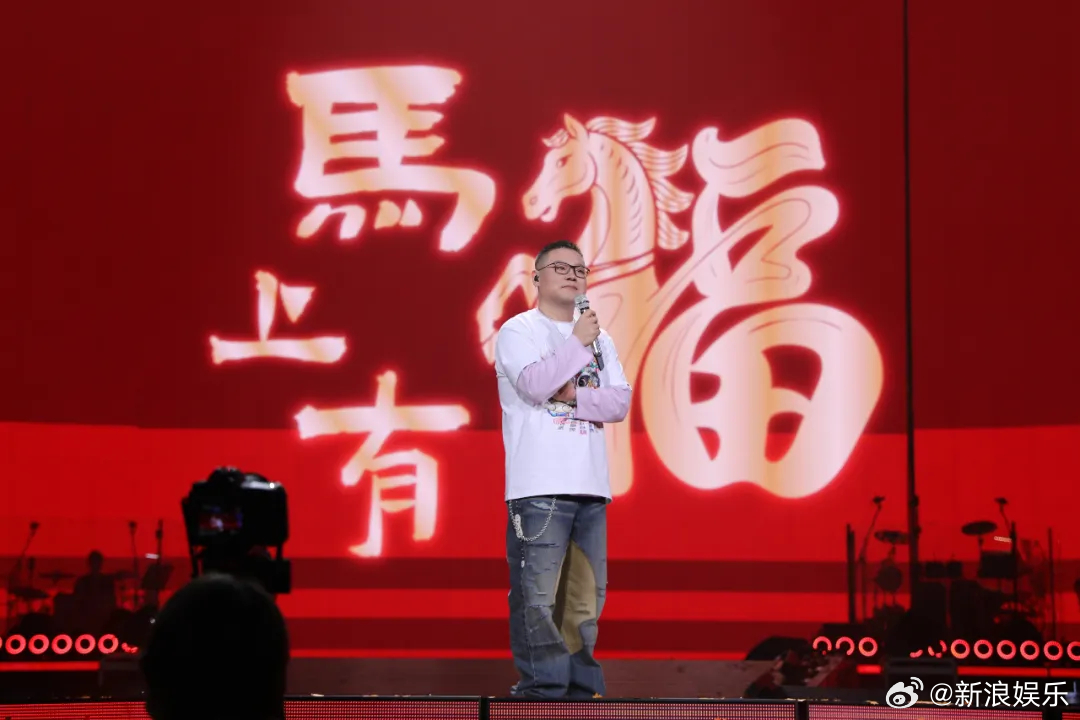 回应开演唱会质疑，在他看来，并非是心血来潮的决定，“我很早就有音乐梦想...