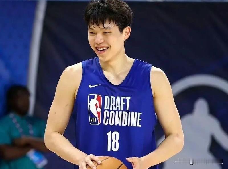 杨瀚森 今天在开拓者对马刺的比赛中又得了三个零蛋。 今天上午nba季后...