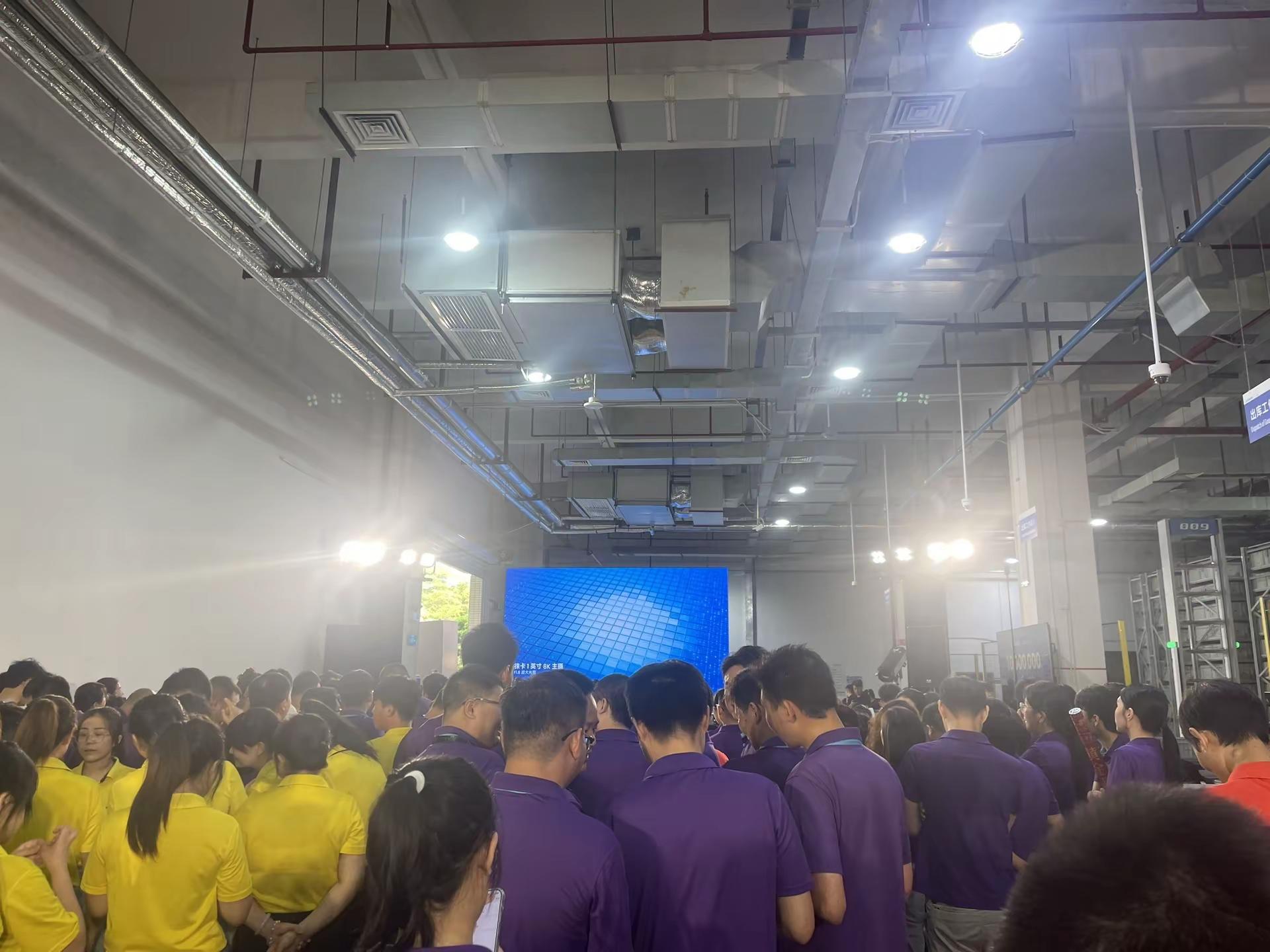 热烈庆祝，影石出货一千万台