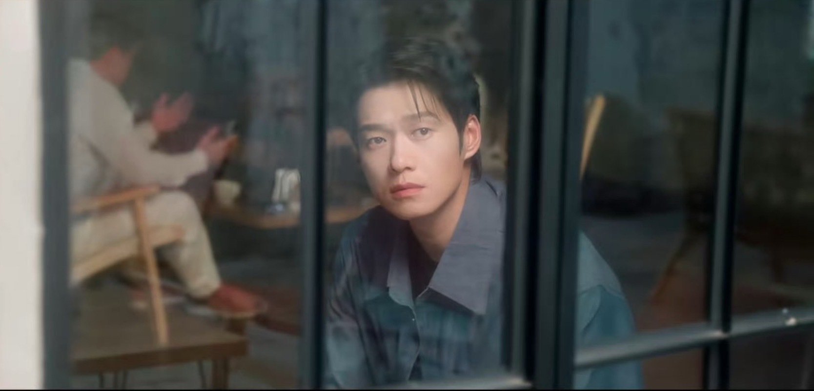#魏大勋赵今麦好六拍立得合照#无可替代现在四集限免，大家来剧看两位飙戏呀[笑而不语] ​