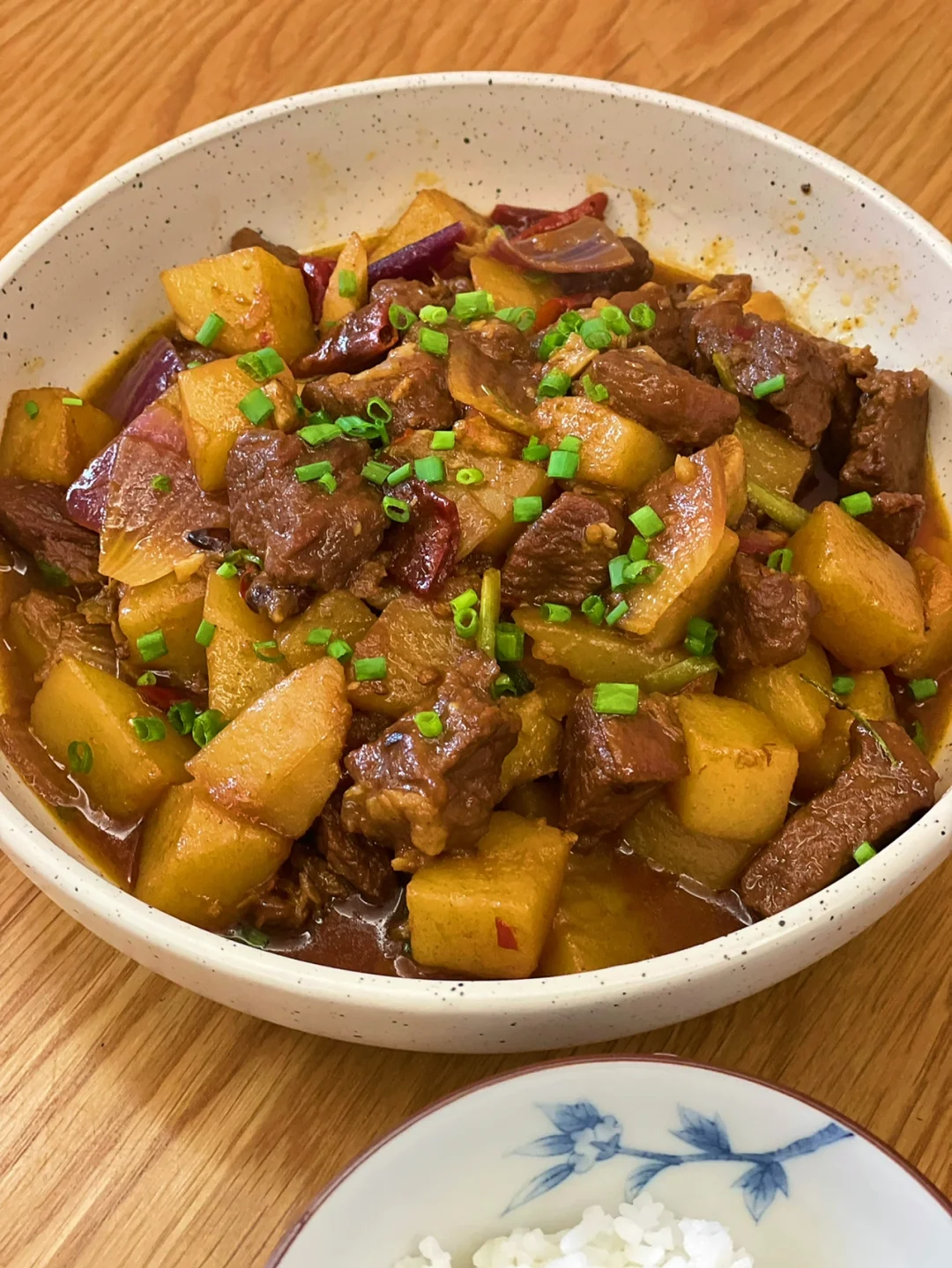 软烂入味的红烧牛肉‼️汤汁拌饭一绝🤤
