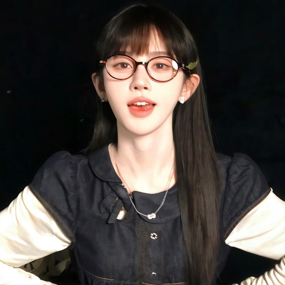 我保证你是天使𝗦𝗛𝗔𝗥𝗘丨𝗪𝗲𝗖𝗵𝗮𝘁头像精选别...