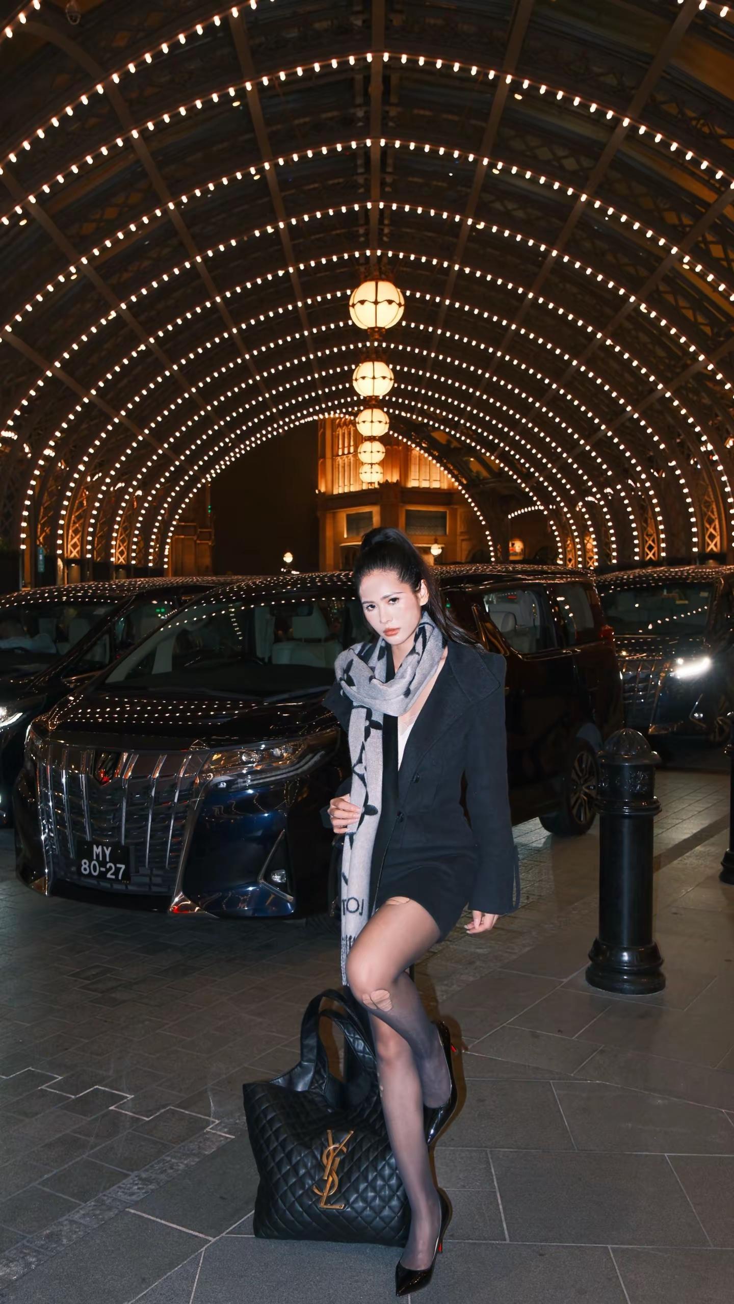 让你小心女人 结果你小小的心里全是女人