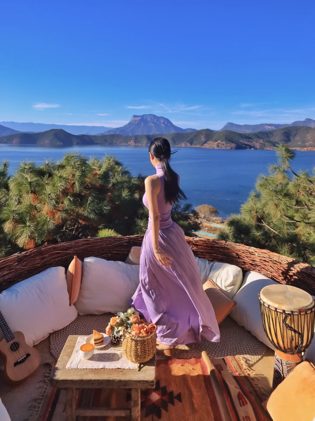 丽江｜海上钢琴师泸沽湖🐦巢酒店—且曼入影松