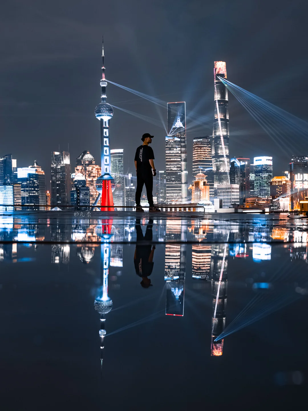 倒计时6天‼️人生总要来上海看场震撼灯光秀